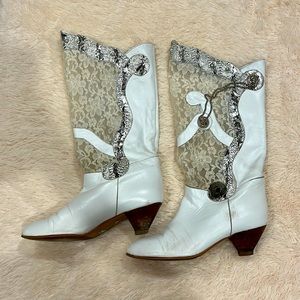 vintage cowboy boots